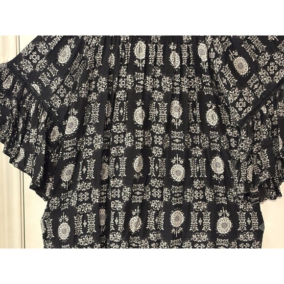 Chelsea & Theodore Black Women's Shell Top 2X - Picture 2 of 10